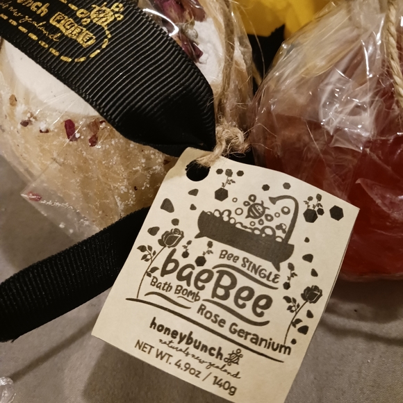 NEW!! HONEYBUNCH NATURALS NEW ZEALAND - Picture 3 of 12